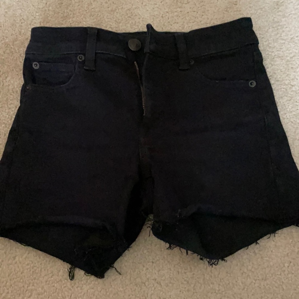 AE hi rise shortie- black.